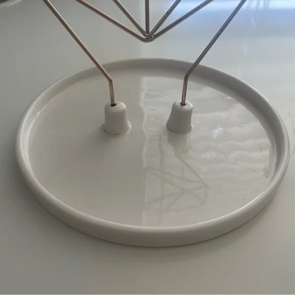 Geometric Heart Jewellery Stand - Picture 5 of 7